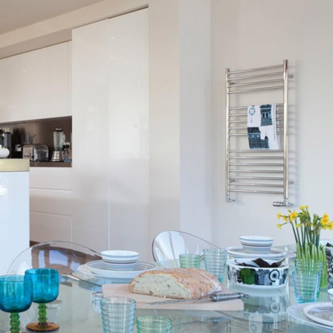 JIS Ladder Rail JIS Sussex Steyning Vertical Stainless Steel Heated Towel Rail 1000 x 520mm / Central Heating / Polished Chrome