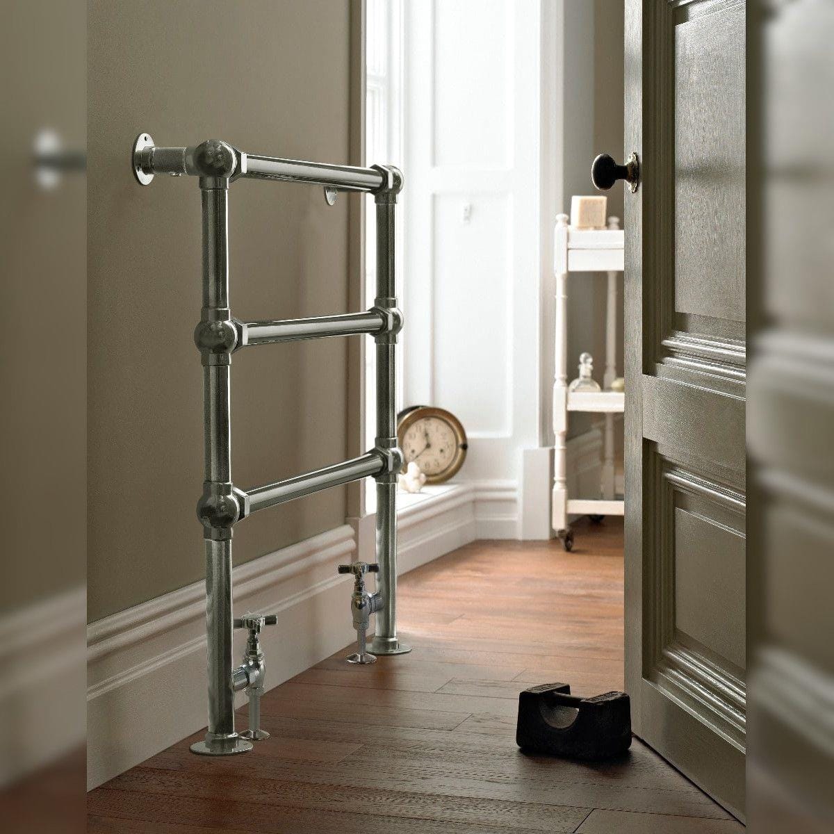 Vogue Traditional Towel Rail Vogue Grandeur Straight Floor Mounted Traditional Towel Rail in Chrome