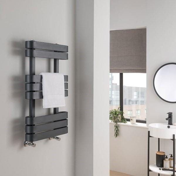Vogue Vogue Sierra Designer Towel Rail in Anthracite