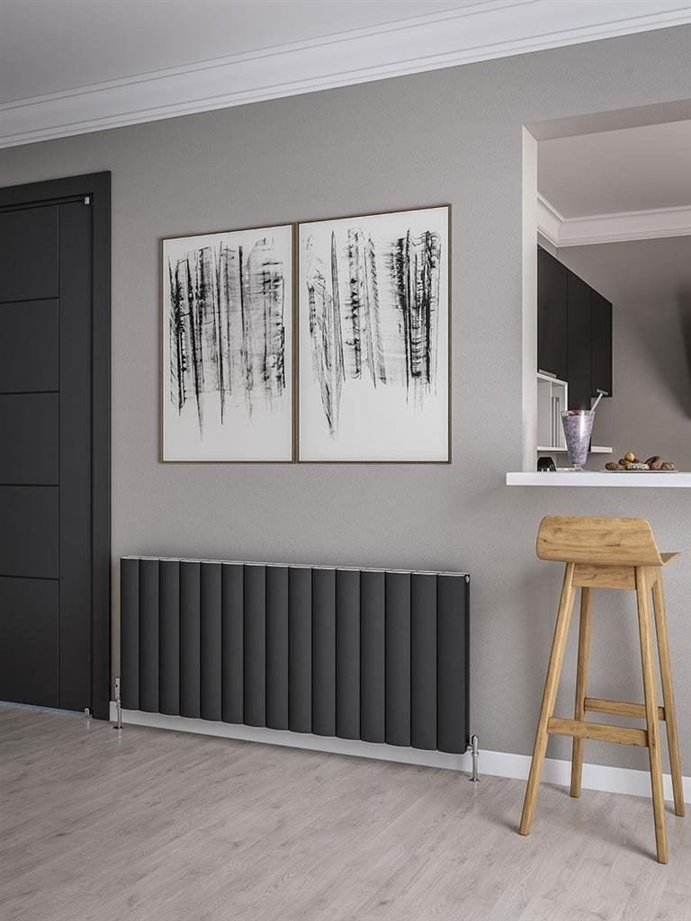 Eastbrook Eastbrook Guardia Straight Horizontal Aluminium in Matt Anthracite 600 x 1420 / Central Heating