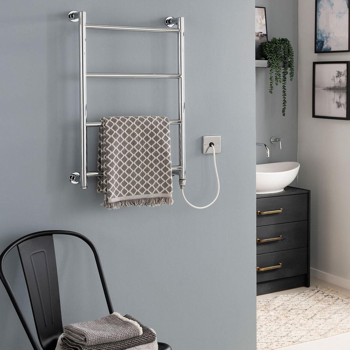 Vogue Ladder Rail Vogue Vivid Straight Heated Towel Rail in Chrome 800 x 650 / Electric Only