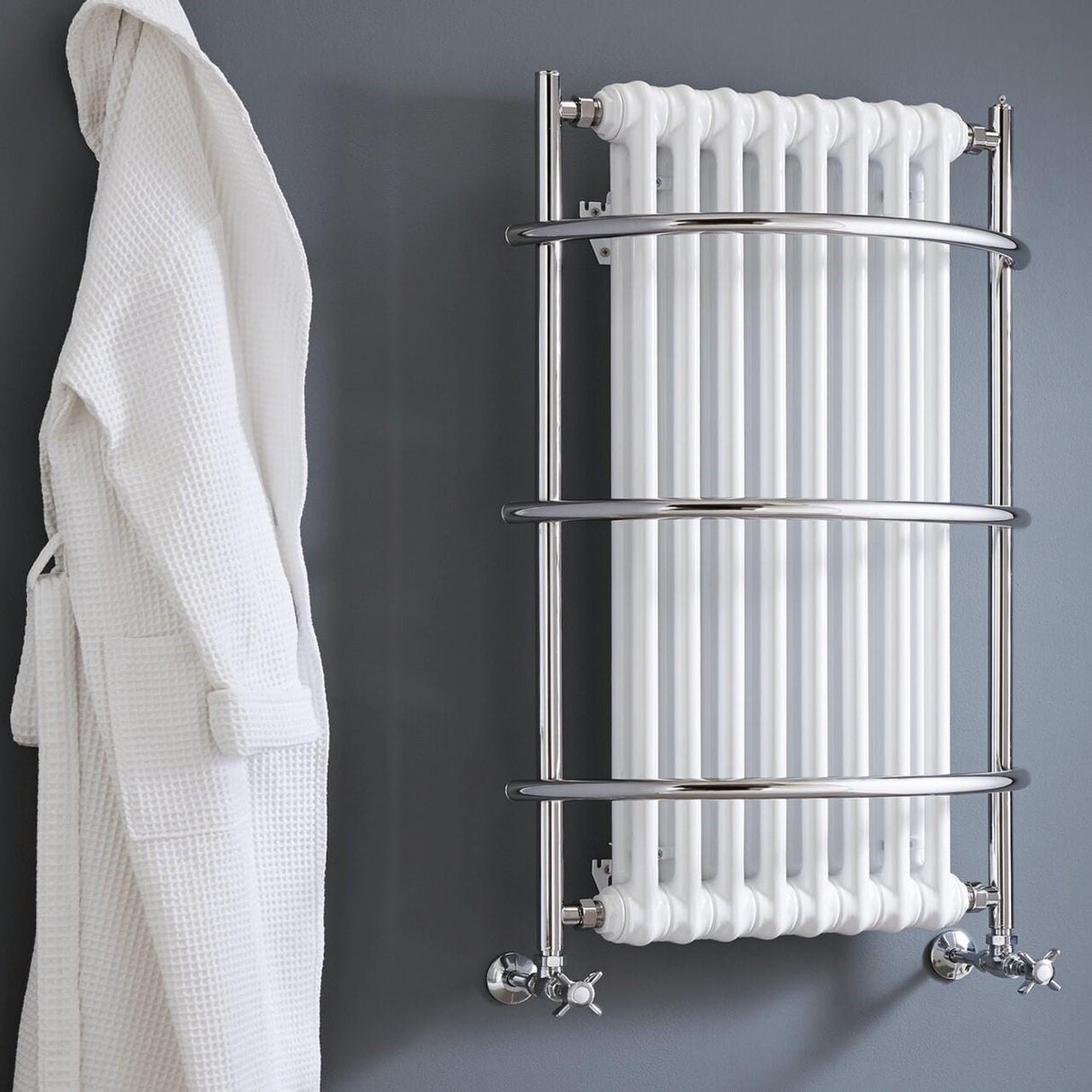 Vogue Insert Radiators Vogue Nexus Grand IV Straight Traditional Towel Radiator - 900 x 590mm - Chrome