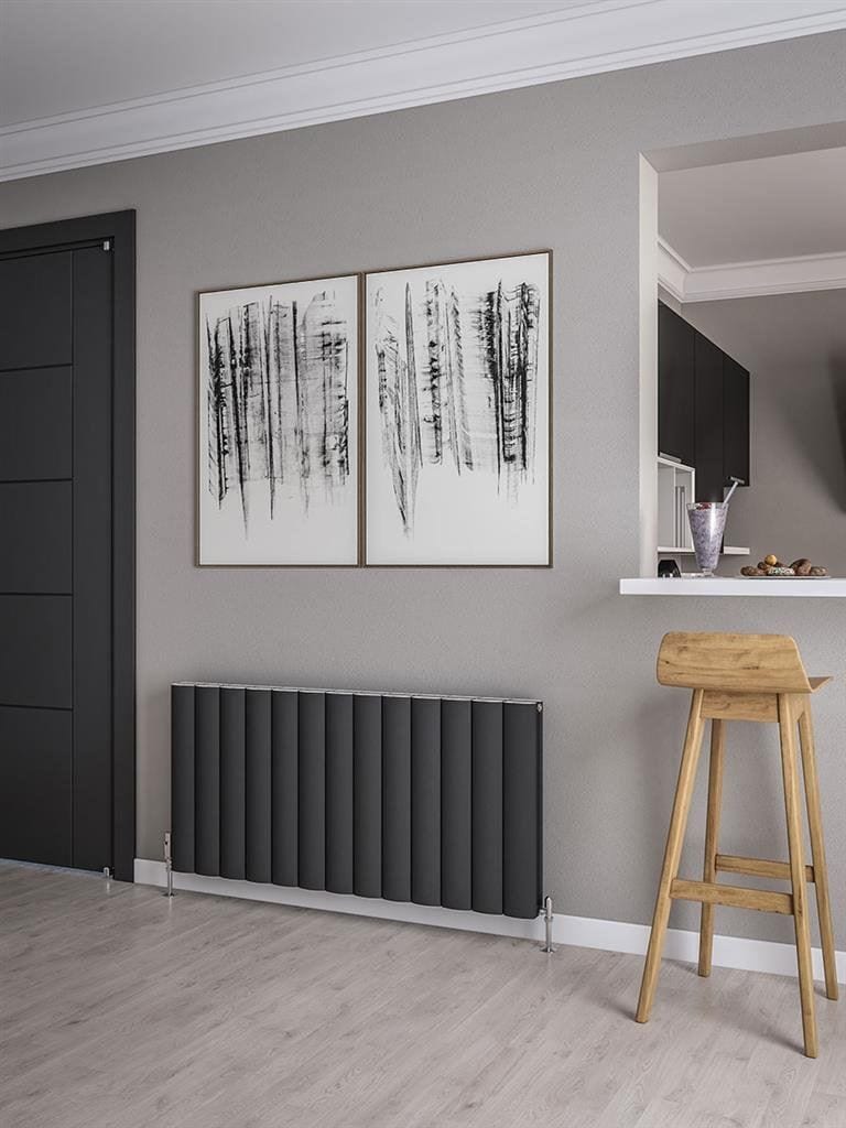 Eastbrook Eastbrook Guardia Straight Horizontal Aluminium in Matt Anthracite 600 x 1230 / Central Heating