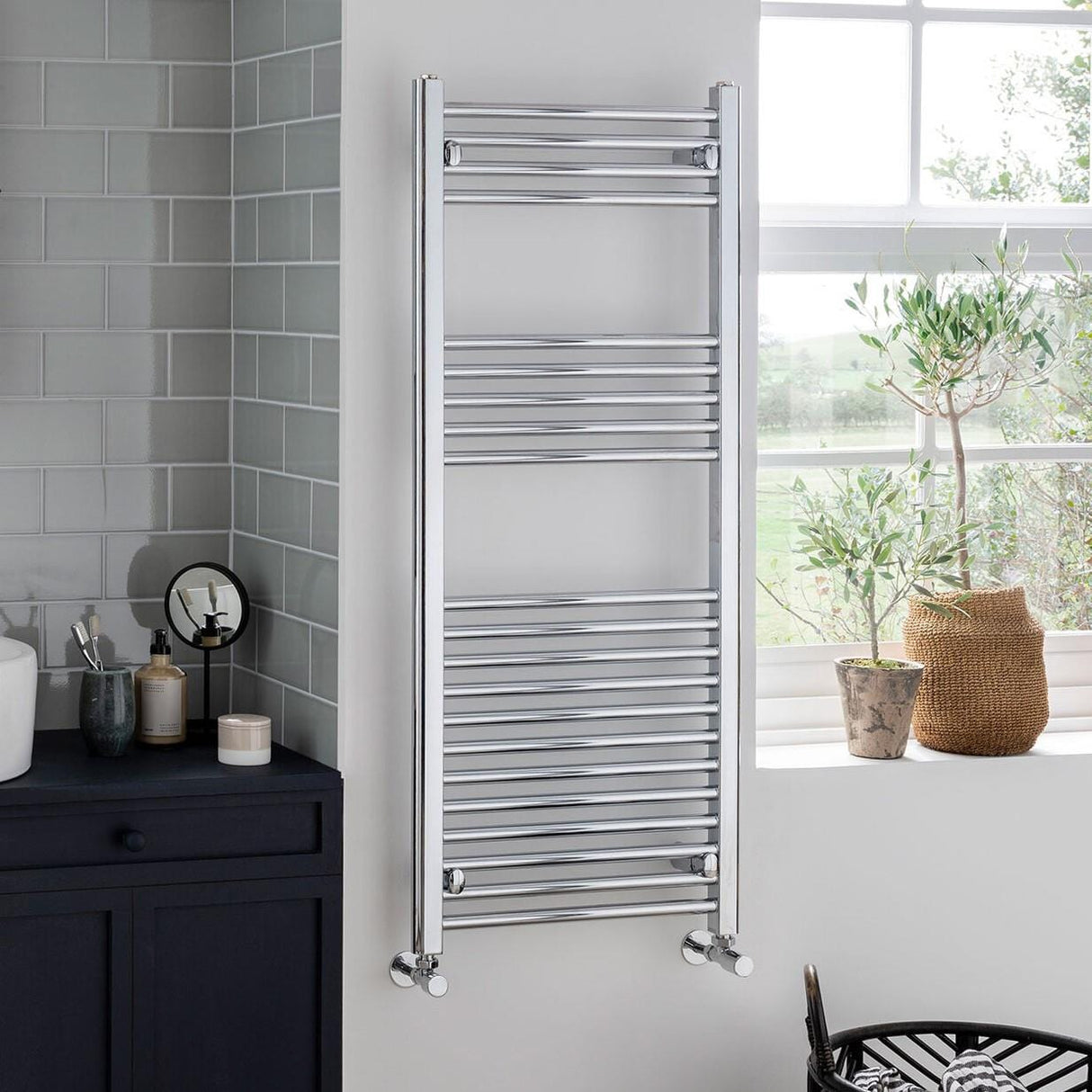 Vogue Ladder Rails Vogue Axis Straight Ladder Towel Rail in Chrome