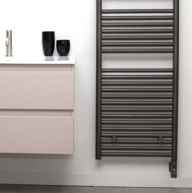 Tissino Ladder Rails Tissino Hugo2 Designer Towel Radiator in Matt Black